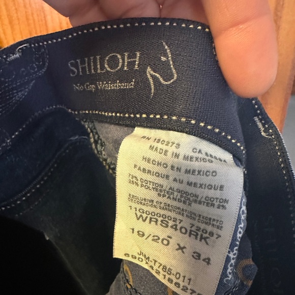 Wrangler Women's Boot Cut Jeans - Shiloh, no-gap waist band. - Picture 3 of 3
